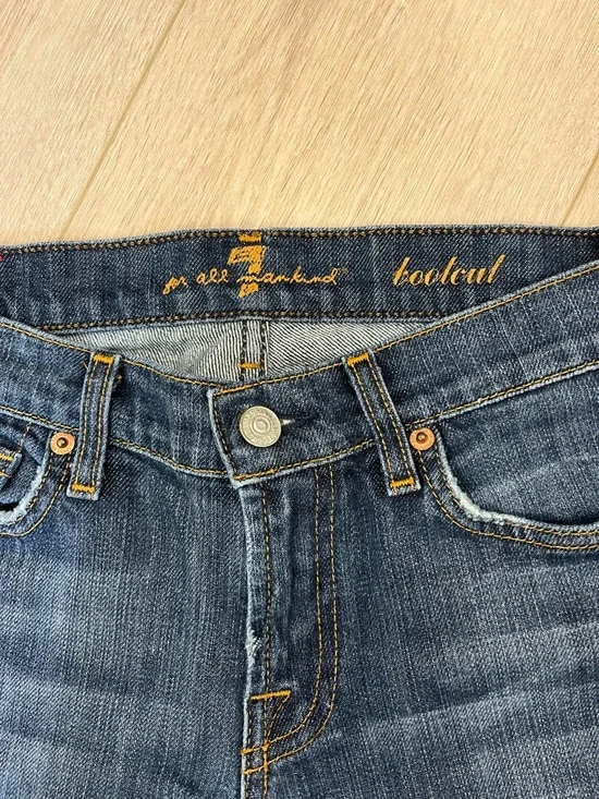 7 FOR ALL MANKIND Bootcut Women’s Jeans - FREE SHIPPING on Bundles $85+ - Picture 3 of 15